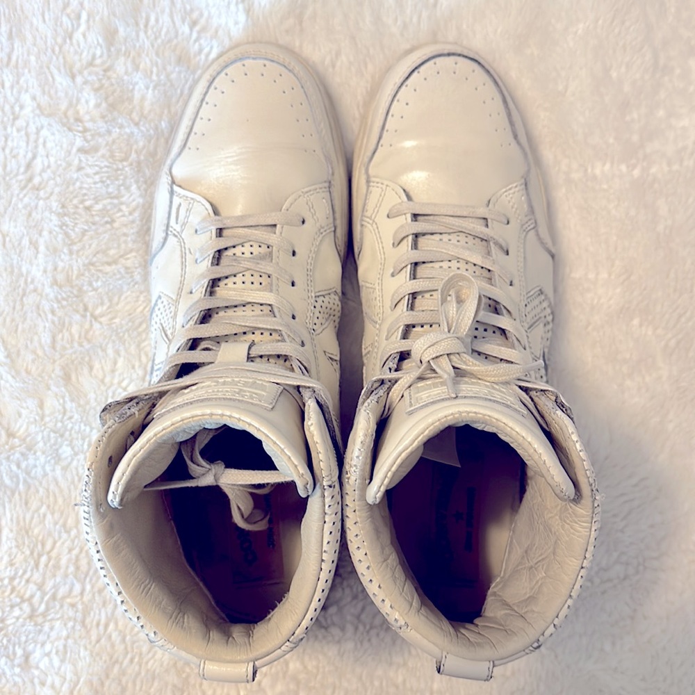John Varvatos Weapon Converse Collaboration - Picture 3 of 7